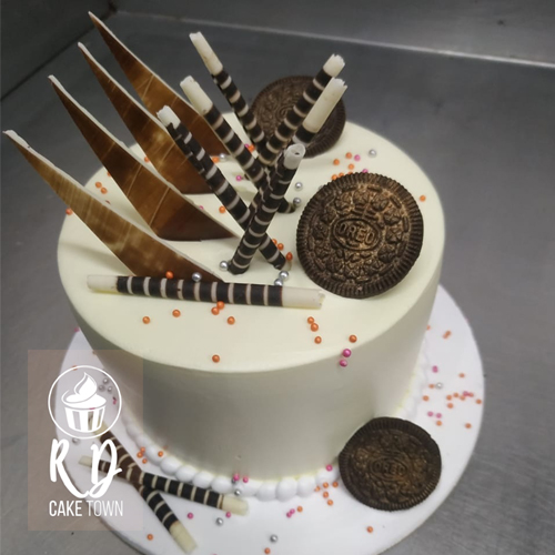 Customize Youth Cake