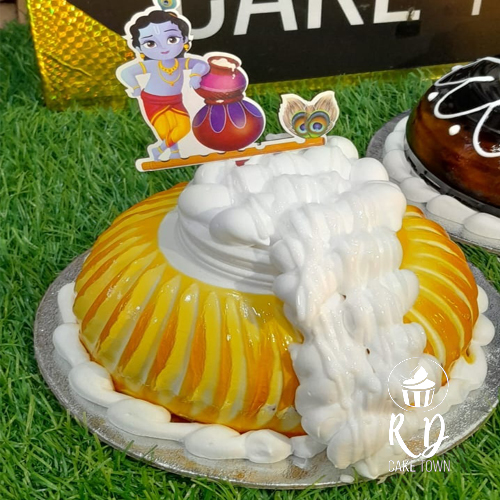 Matki/ Kanha Ji Cake